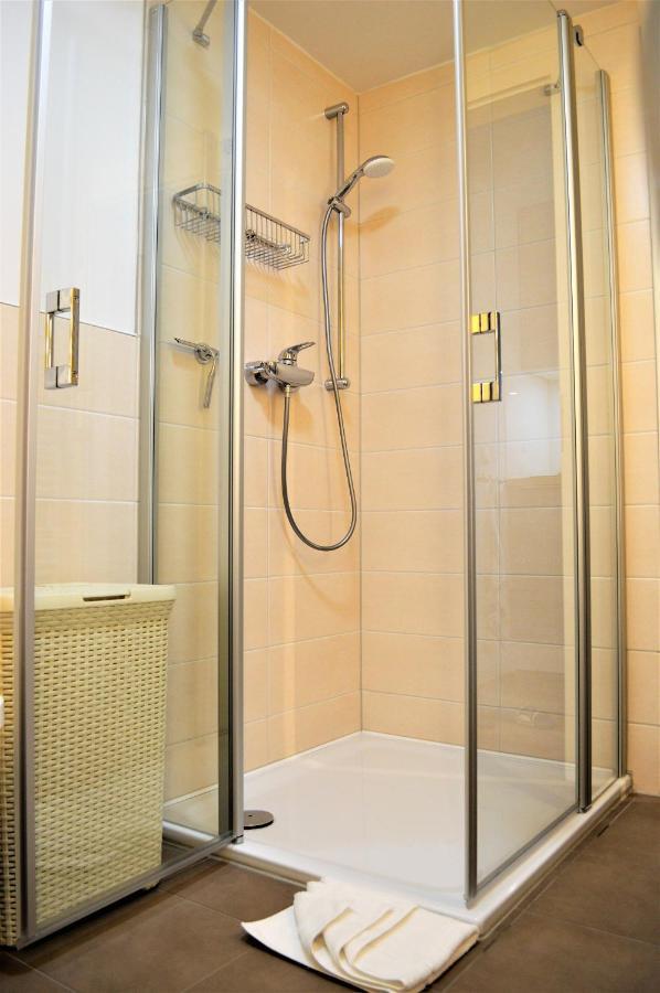 Ferienwohnung Kleiner Stubber Sellin  ภายนอก รูปภาพ